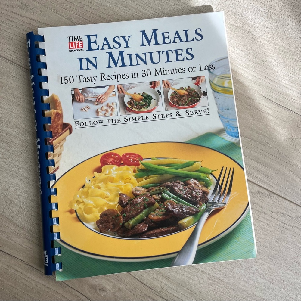 Vintage 1997 Easy Meals Cookbook
